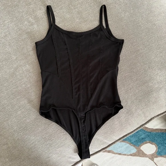 Sold - Picture 3 of 7